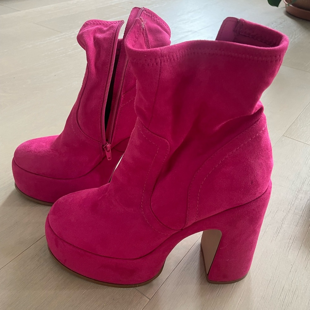 Steve Madden Pink Heels Size 9